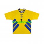 Camisolas de futebol Suécia Henrik Larsson 7 Retro Equipamento Principal 1994 Manga Curta